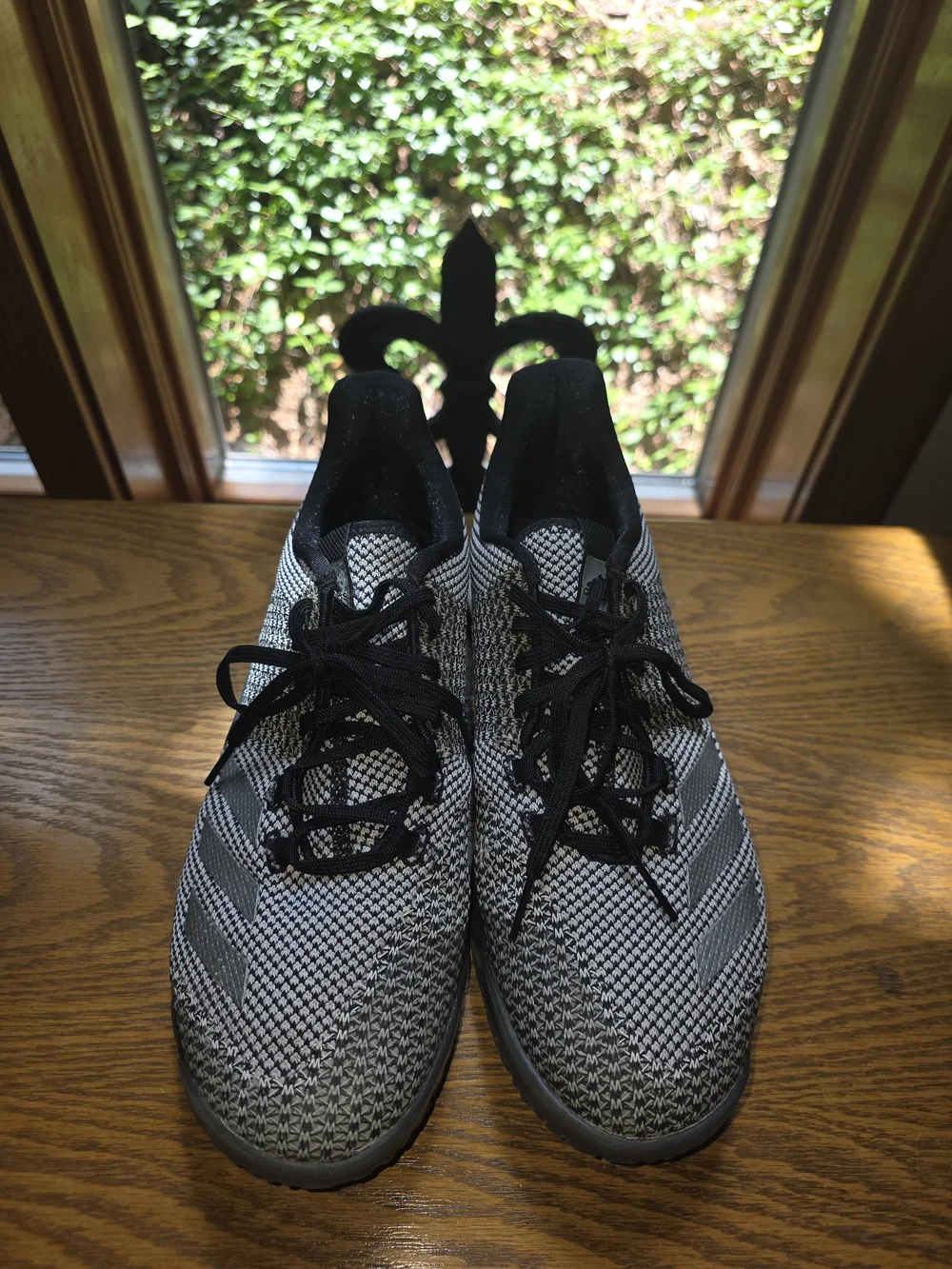 Adidas Bounce Crazy Flight Volleyball Running Shoes Sz 9